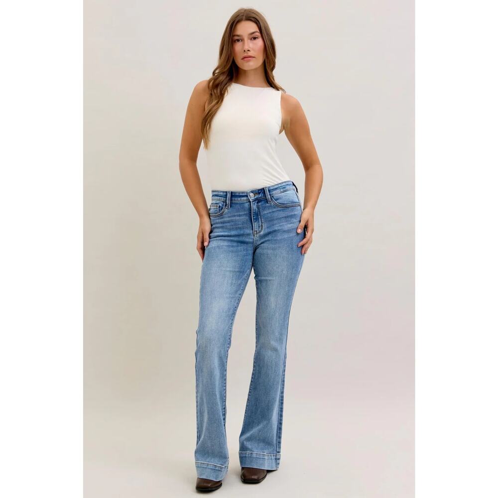 JUDY BLUE Mid Rise Flare Denim Jeans 9/29 NWT - Picture 3 of 9